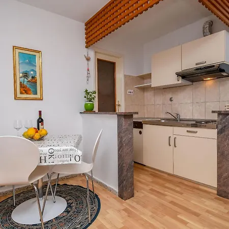 Studio Fabjanac Apartman Trogir