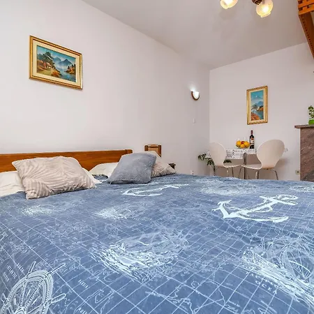 Apartman Studio Fabjanac *